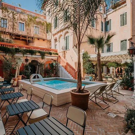 Giorgione Hotel