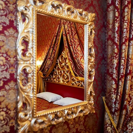 Giorgione Otel Venedik