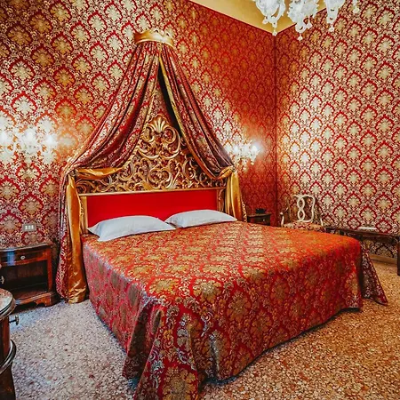 Giorgione Otel Venedik